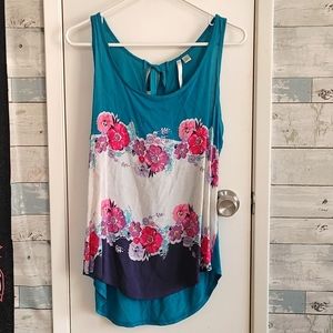 LC Lauren Conrad Medium Floral Tank